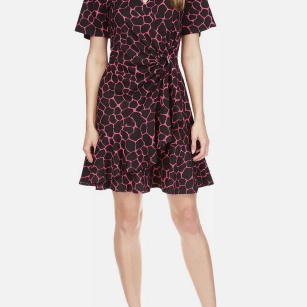 NEW WITH TAGS Michael Kors Wrap Dress Short Sleeve Ruffle Hem Flowy Flare Medium